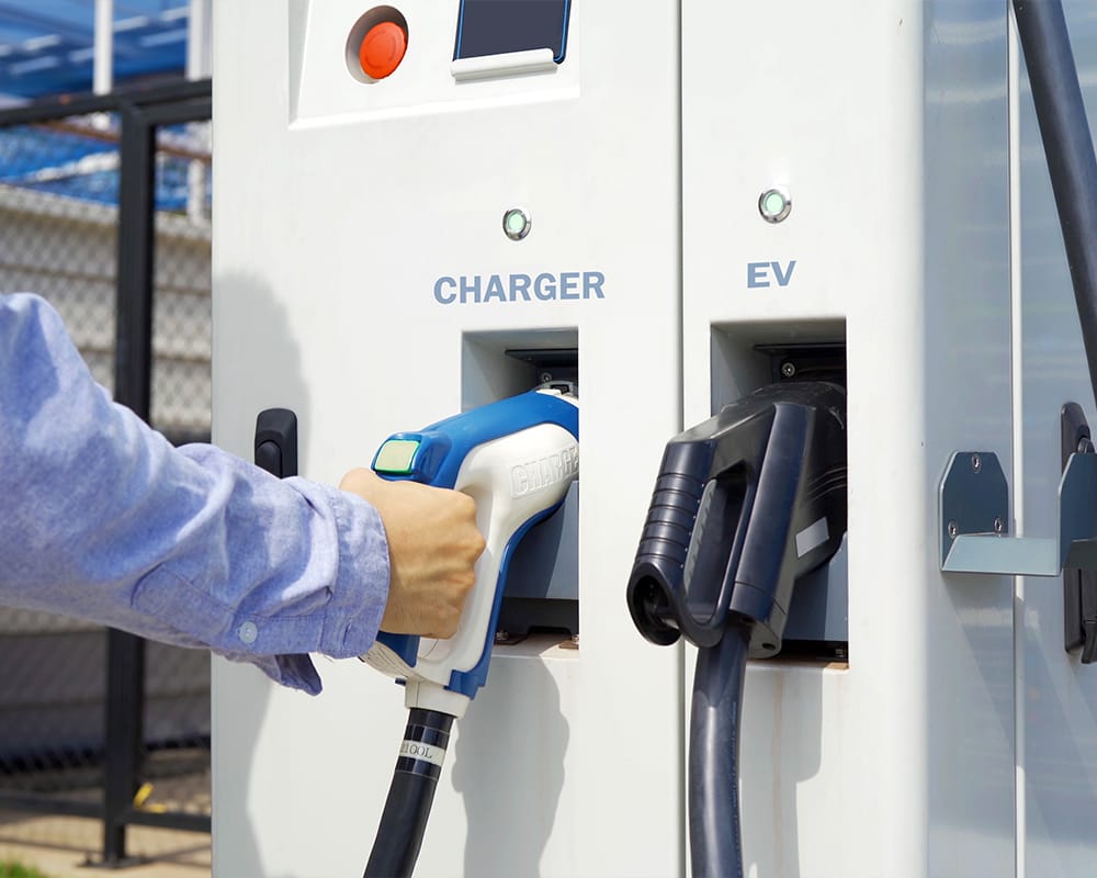 How to Find the Best EV Charging Stations Near You
